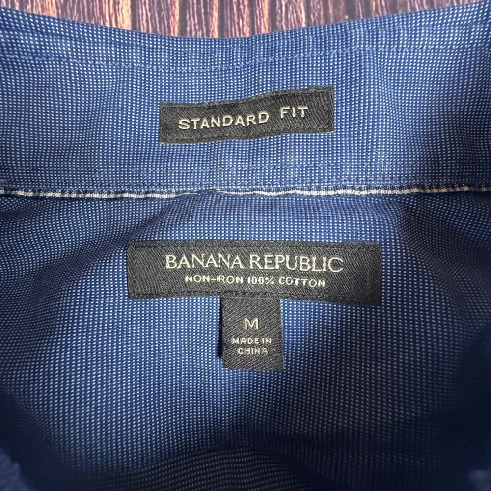 Banana Republic Dress Shirt M Blue Cotton Professional Standard Fit Button Down